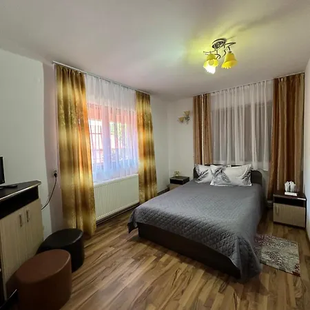 Pensiunea Apuseni Maison d'hôtes 3*